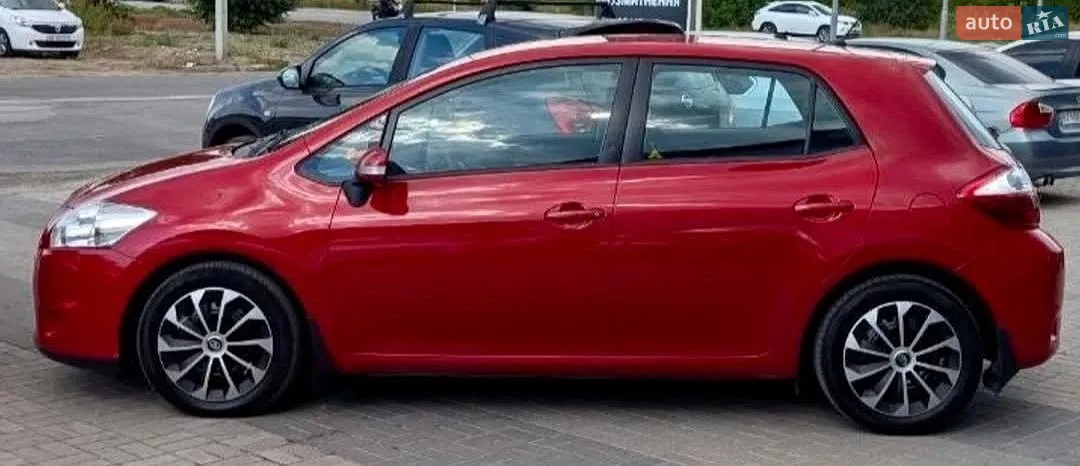 2011 Toyota Auris - мініатюра 3