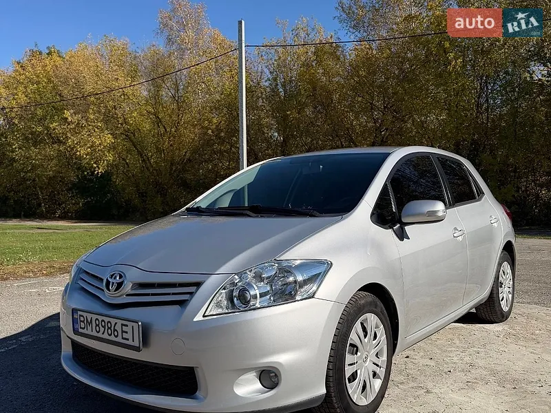 Toyota Auris 2010