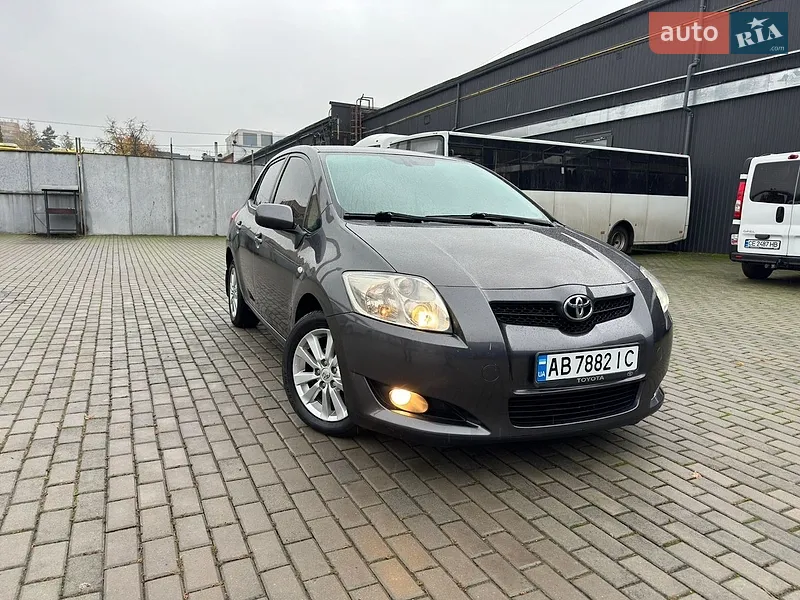 Toyota Auris