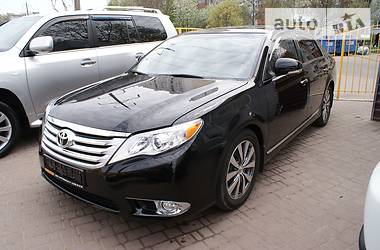 Седан Toyota Avalon 2011 в Одесі