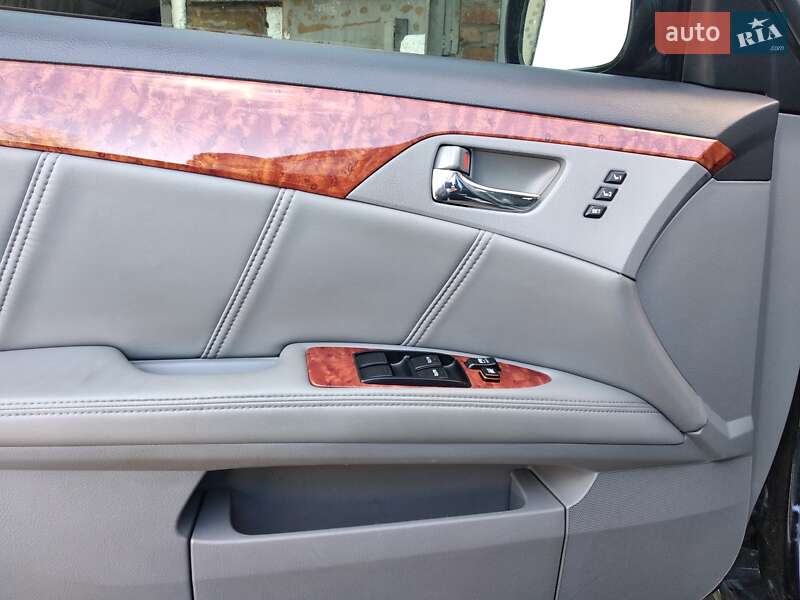Седан Toyota Avalon 2007 в Черкассах