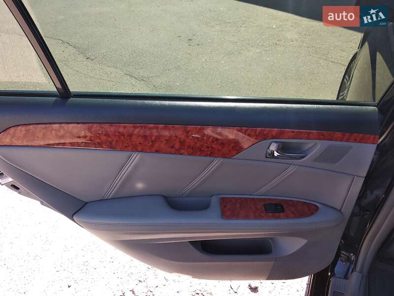 Седан Toyota Avalon 2007 в Черкассах