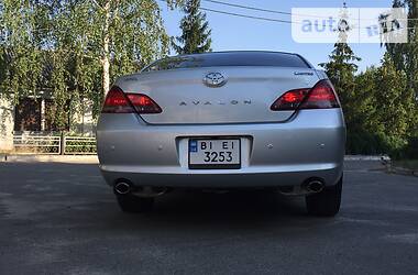 Седан Toyota Avalon 2007 в 