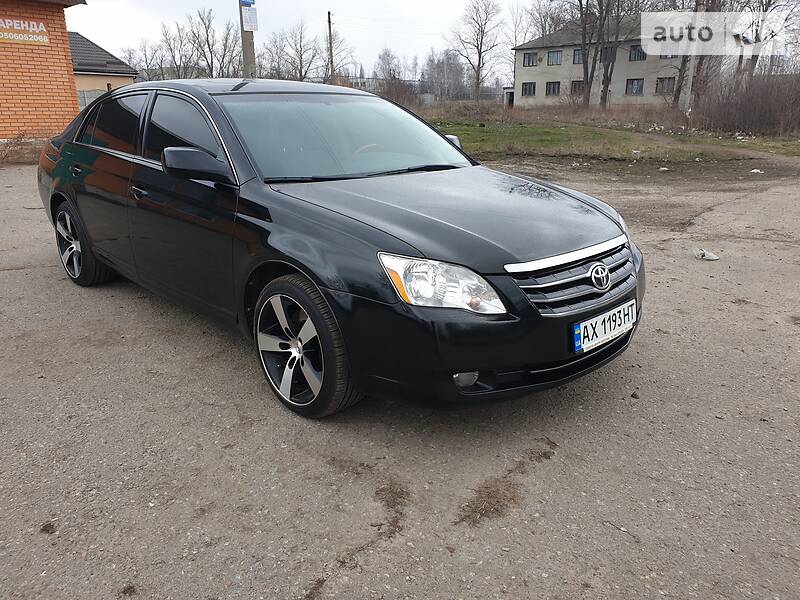 Седан Toyota Avalon 2006 в Харкові