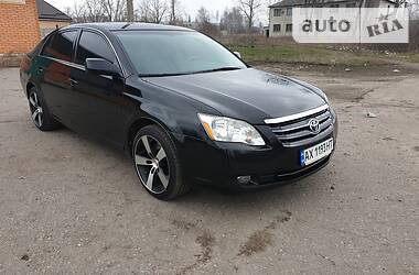 Седан Toyota Avalon 2006 в 