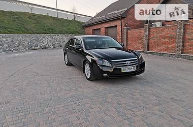 Седан Toyota Avalon 2006 в 