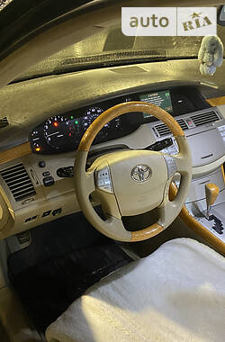 Седан Toyota Avalon 2007 в Киеве