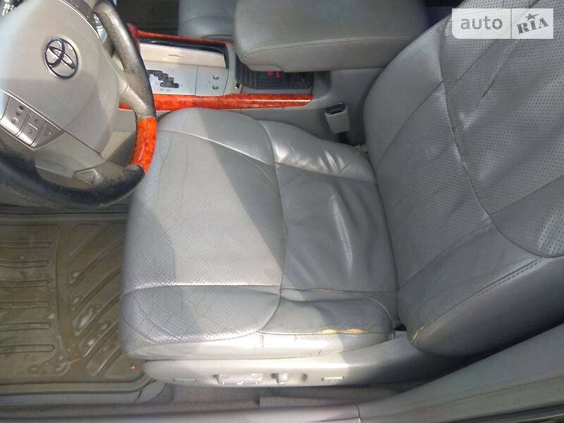 Седан Toyota Avalon 2006 в Умани