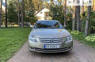 Седан Toyota Avalon 2007 в Киеве