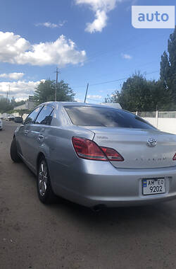 Седан Toyota Avalon 2007 в Житомирі