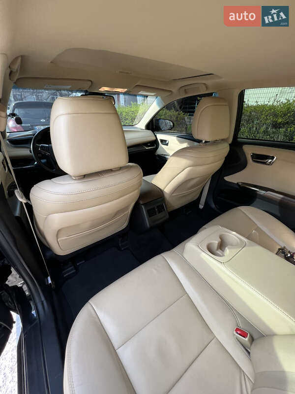 Седан Toyota Avalon 2017 в Кам'янському