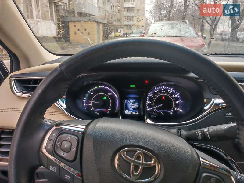 Седан Toyota Avalon 2013 в Киеве