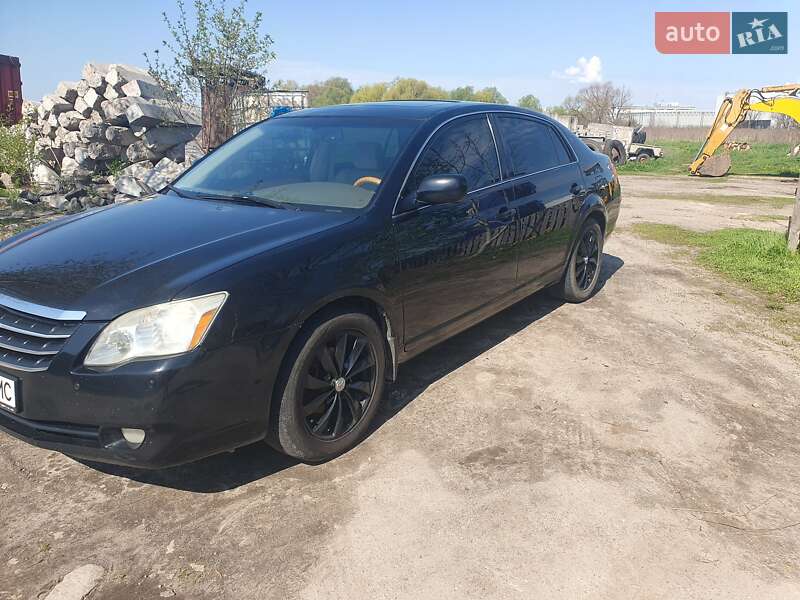 Седан Toyota Avalon 2007 в Києві