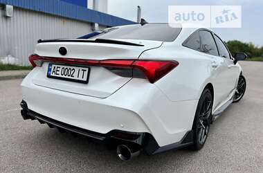 Седан Toyota Avalon 2021 в 