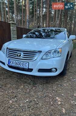 Седан Toyota Avalon 2008 в Киеве