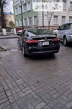 Седан Toyota Avalon 2013 в Тернополе