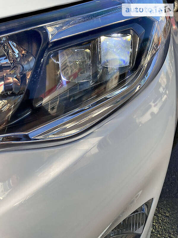 Седан Toyota Avalon 2014 в Одессе