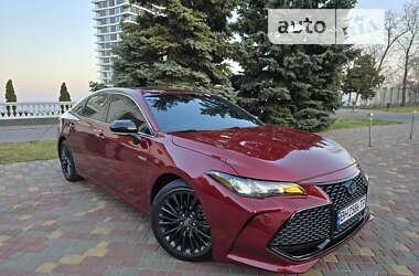 Седан Toyota Avalon 2019 в Одесі