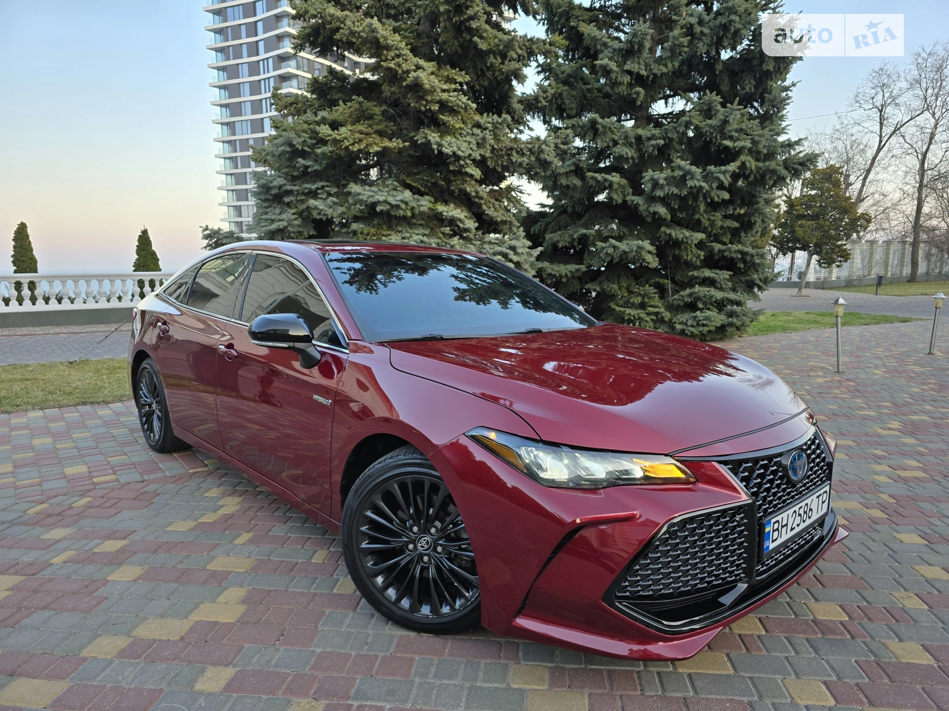 2019 Toyota Avalon - мініатюра 10