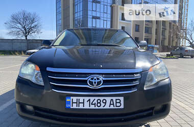 Седан Toyota Avalon 2005 в Одесі