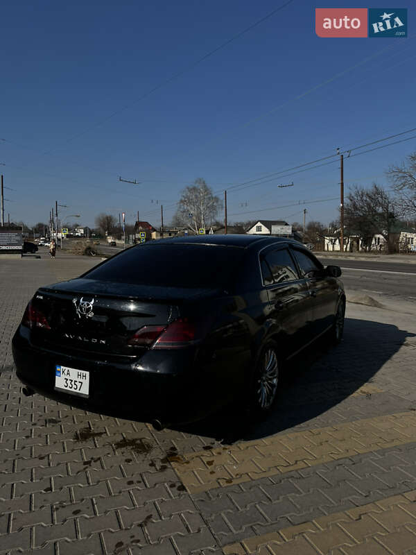 Седан Toyota Avalon 2006 в Белой Церкви