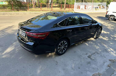 Седан Toyota Avalon 2016 в Києві