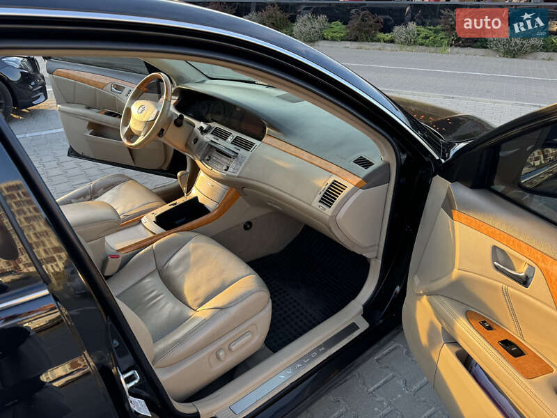 Седан Toyota Avalon 2007 в Киеве