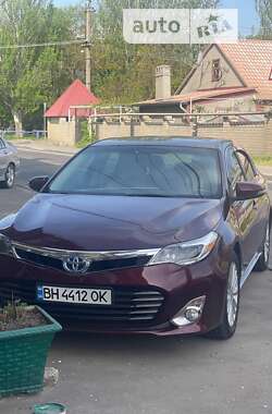 Седан Toyota Avalon 2013 в Одесі