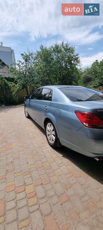 Седан Toyota Avalon 2005 в Полтаві