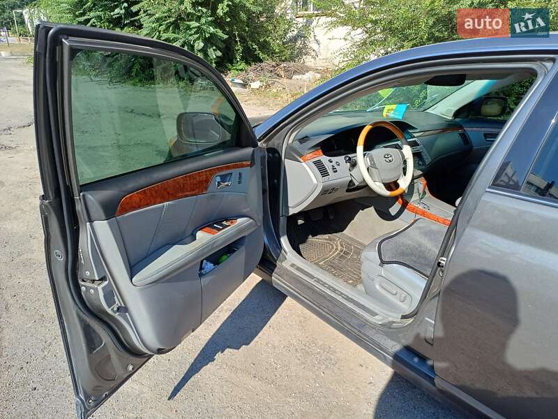 Седан Toyota Avalon 2007 в Запоріжжі