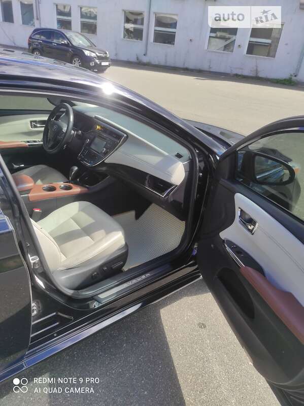 Седан Toyota Avalon 2016 в Києві фото 10 Седан Toyota Avalon 2016 в Києві