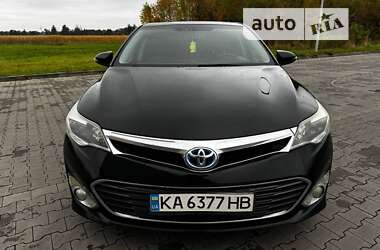 Седан Toyota Avalon 2015 в Луцке