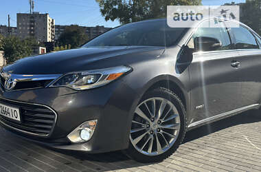 Седан Toyota Avalon 2013 в Ивано-Франковске