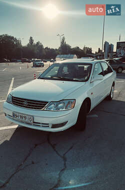 Седан Toyota Avalon 2002 в 