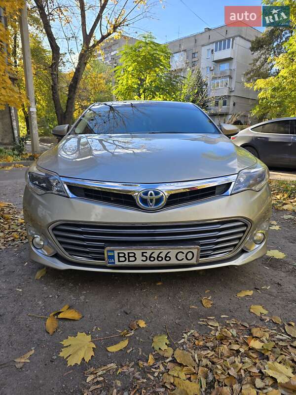 Седан Toyota Avalon 2013 в Днепре