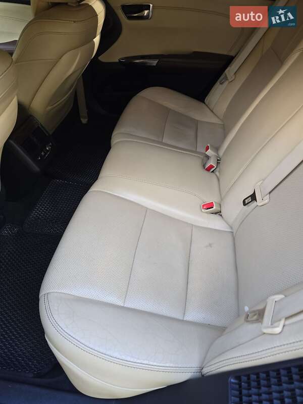 Седан Toyota Avalon 2013 в Днепре
