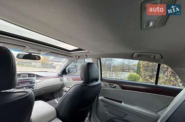 Седан Toyota Avalon 2011 в 