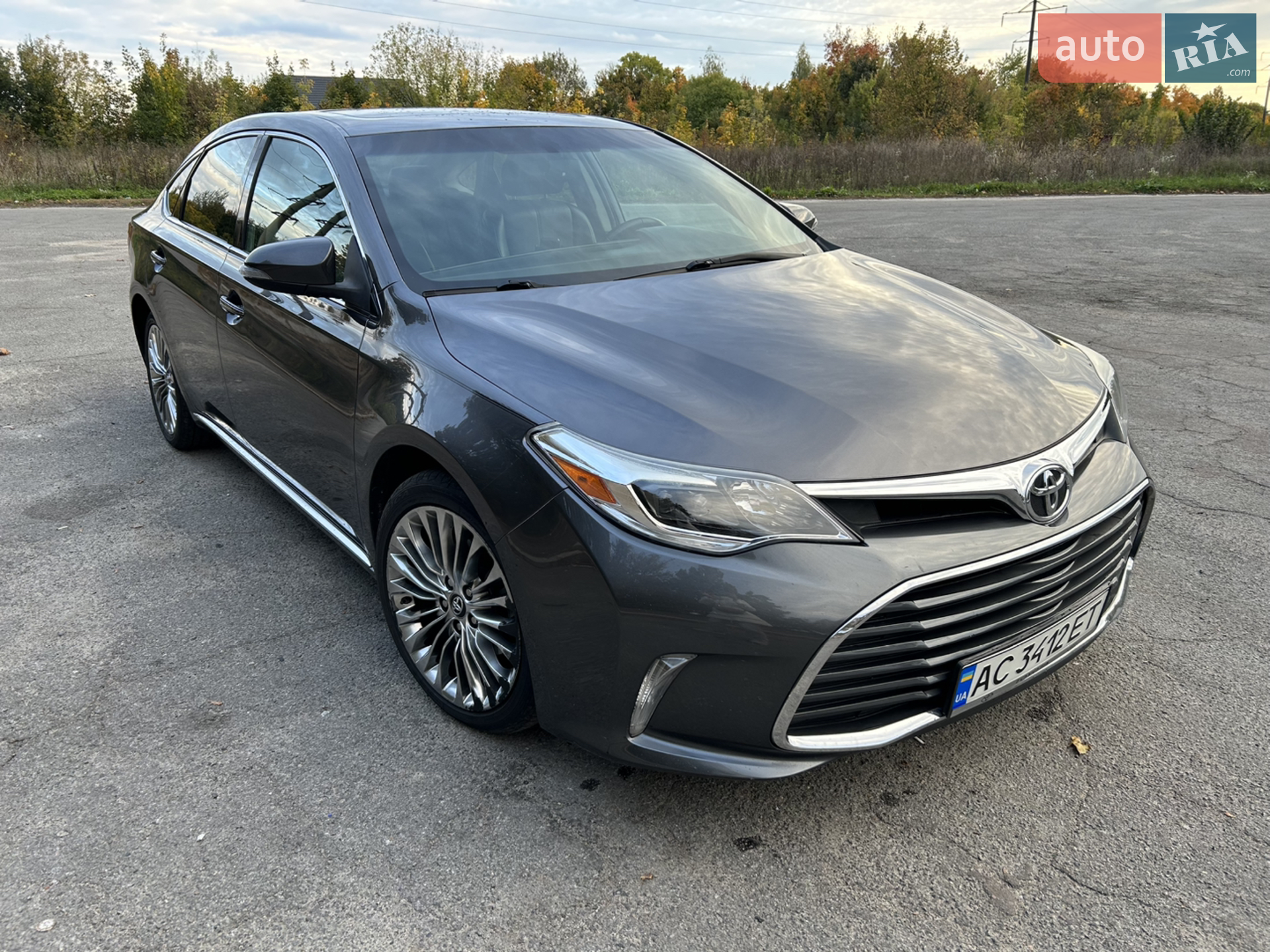 2016 Toyota Avalon - мініатюра 26