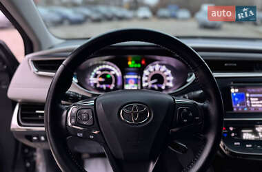 Седан Toyota Avalon 2013 в Ивано-Франковске