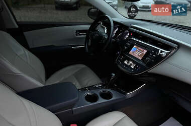 Седан Toyota Avalon 2013 в Ивано-Франковске