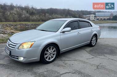 Седан Toyota Avalon 2005 в Добропіллі