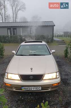 Седан Toyota Avalon 1997 в Одесі