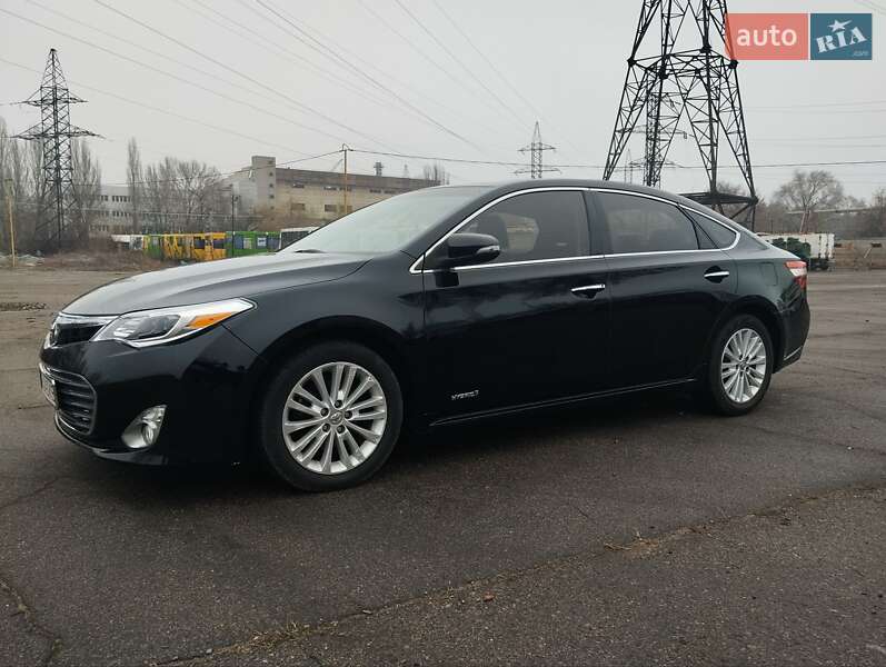 Седан Toyota Avalon 2014 в Запорожье