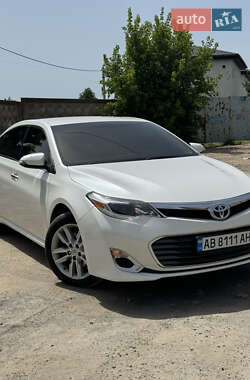 Седан Toyota Avalon 2013 в Одесі