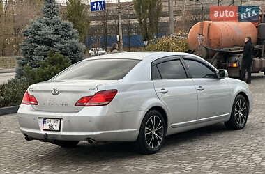 Седан Toyota Avalon 2005 в Кривому Розі