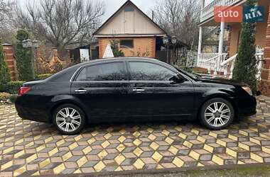 Седан Toyota Avalon 2008 в Киеве