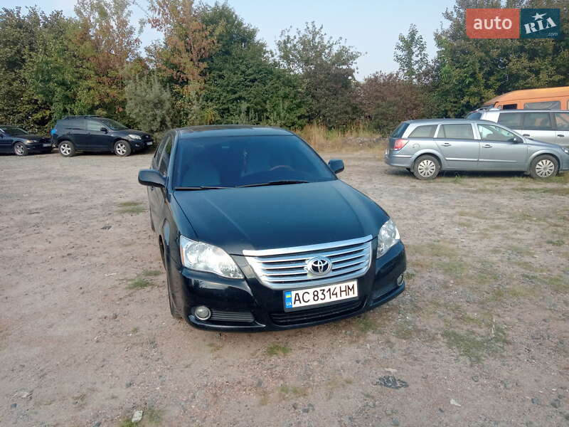 Седан Toyota Avalon 2007 в Ківерцях