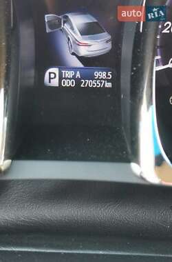 Седан Toyota Avalon 2013 в 