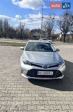 Седан Toyota Avalon 2017 в Луцьку