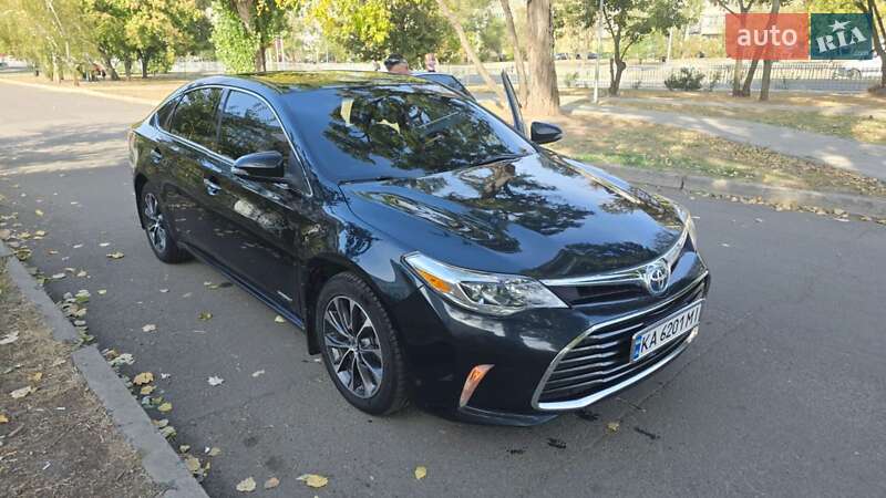 Toyota Avalon 2016